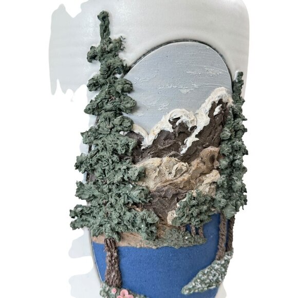 Vintage 3D Sculpture Snow and Mountain Table Lamp Rare Find 26" Tall - Picture 13 of 16